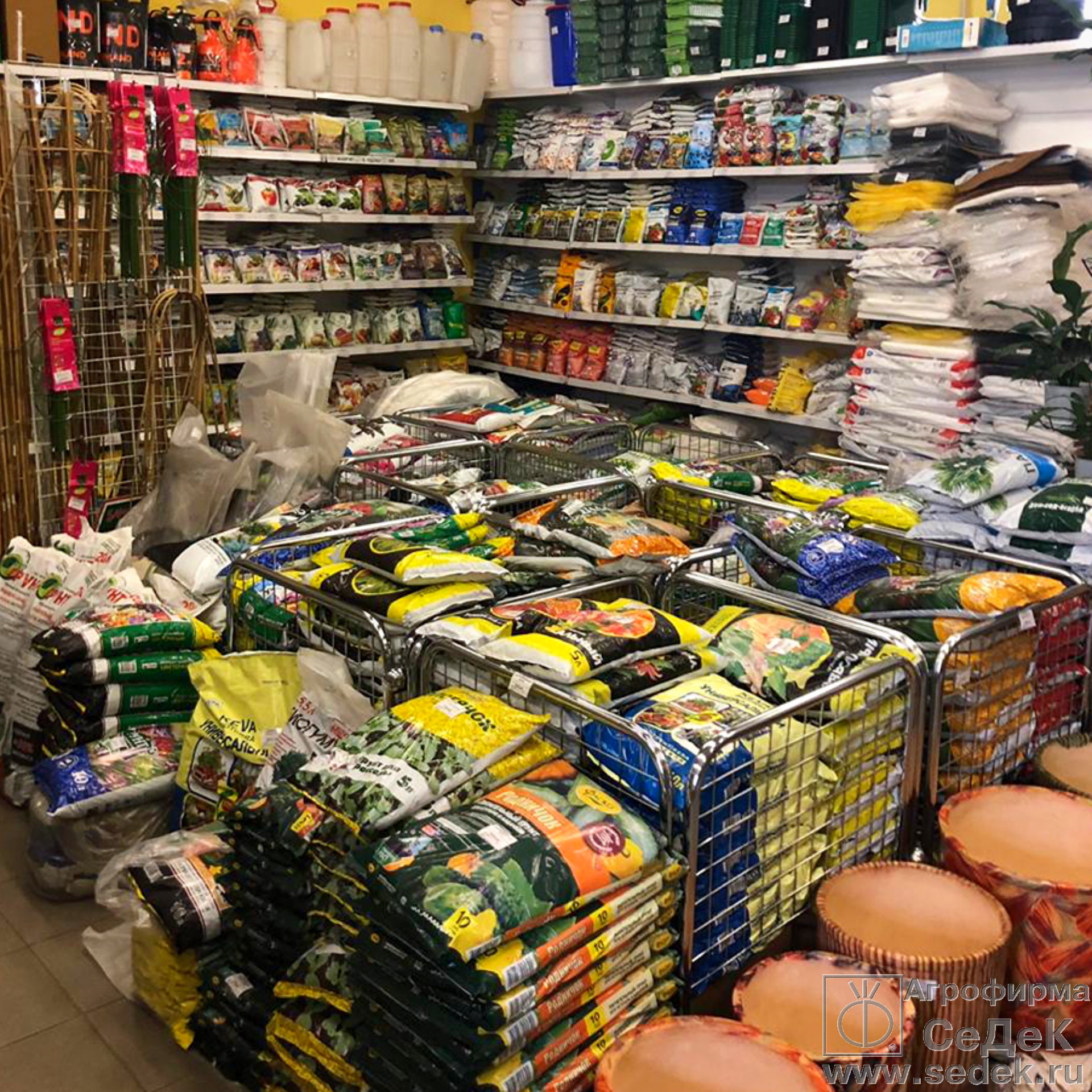 магазин урожай. шварца 18 корпус 1. урожай интернет магазин. магазин урожай в екатеринбурге. новый урожай в магазинах.